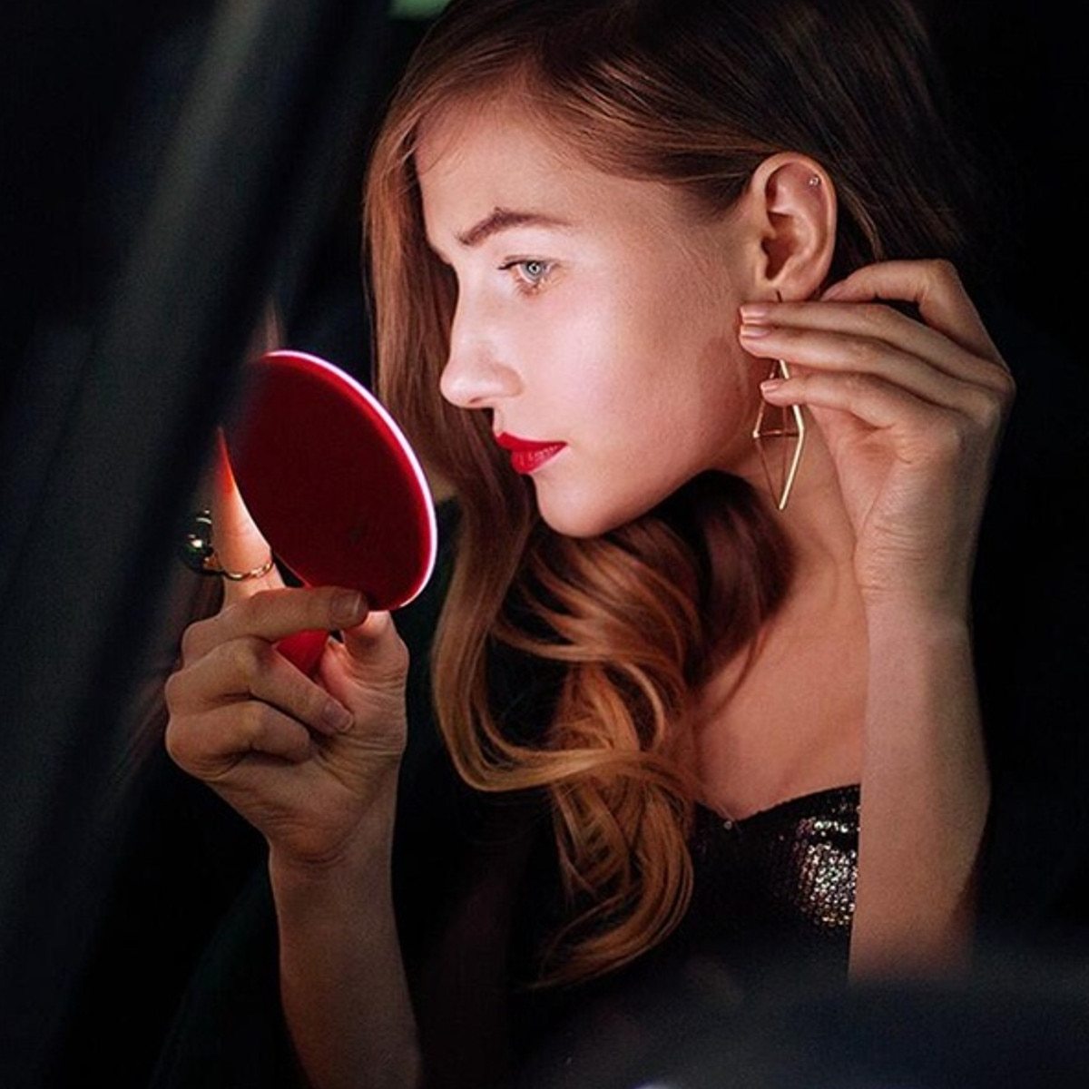 ⭐️ Ready To Fly Makeup Mirror