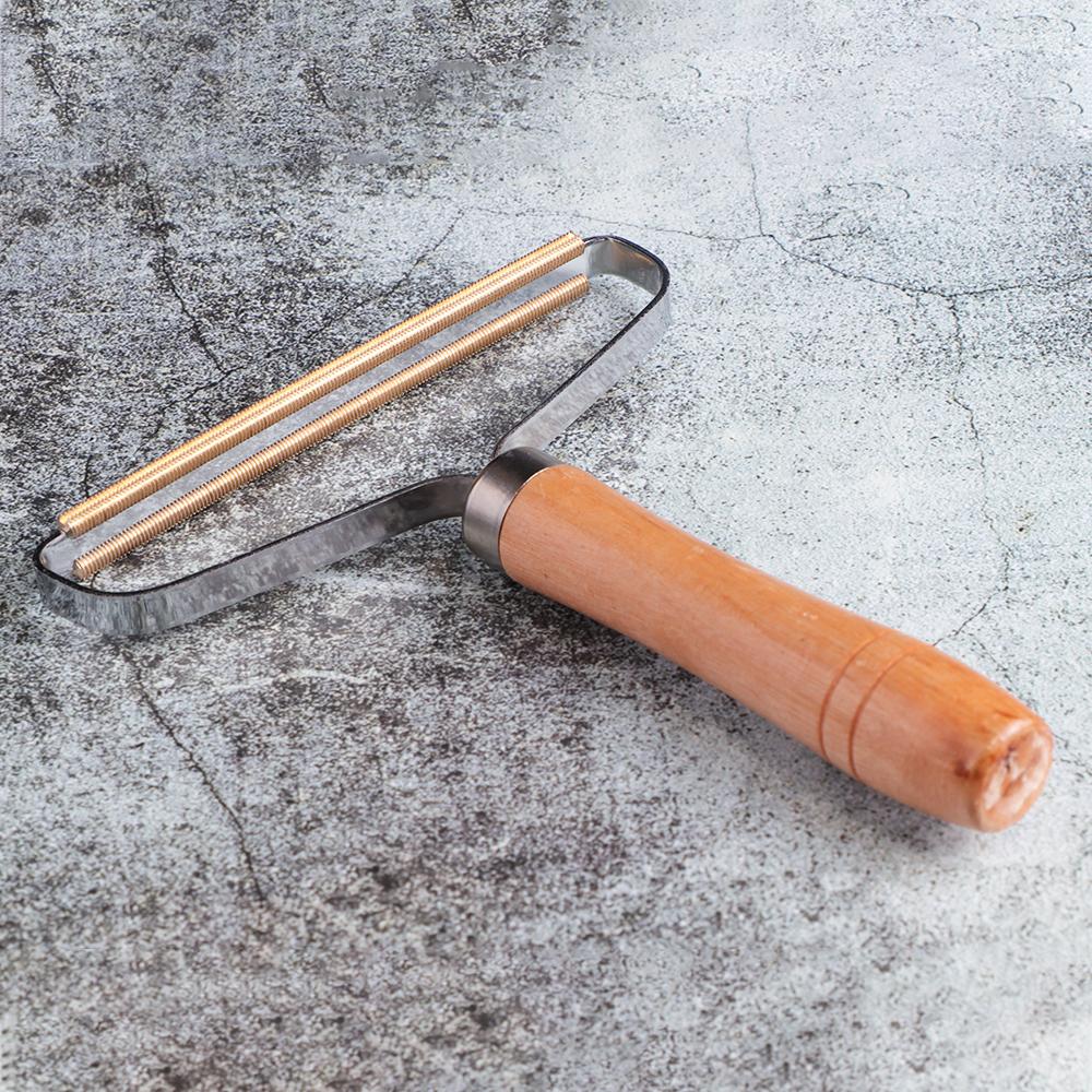 Portable Lint Remover Clothes Fuzz Fabric Shaver Brush